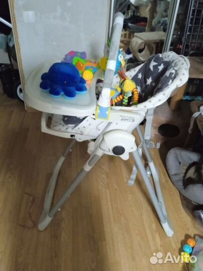 Продам стульчик для кормления