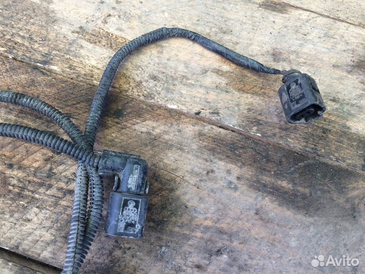 Проводка в задний бампер Volkswagen Golf 5