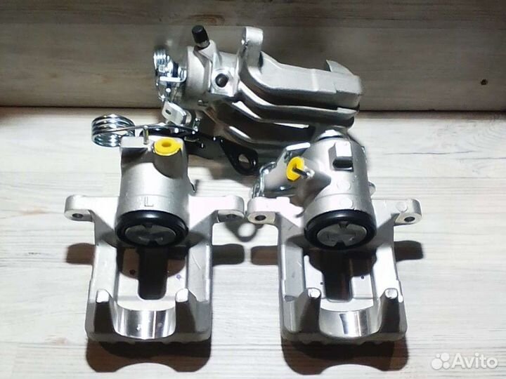 Суппорт задний VAG