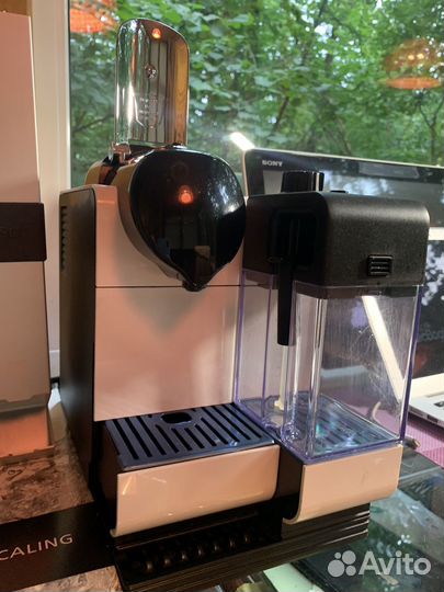 Кофемашина delonghi nespresso