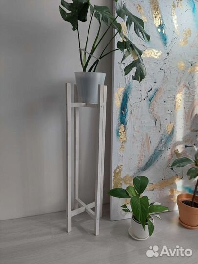Напольная подставка для цветов