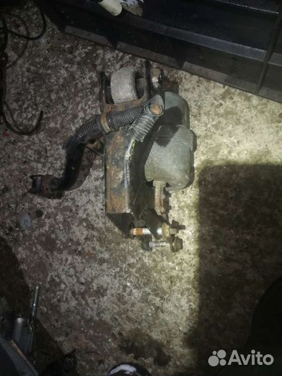 Подушка двигателя транспортер Т4