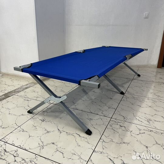 Прочная раскладушка туристическая. Не алюминиевая