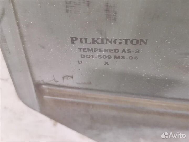 Стекло двери задней правой Hyundai Santa Fe I