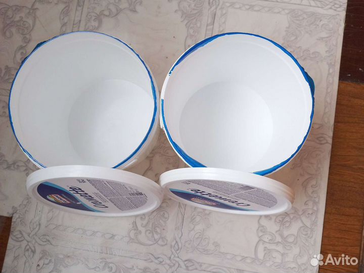 Ведро пластиковое с крышкой 10 литров