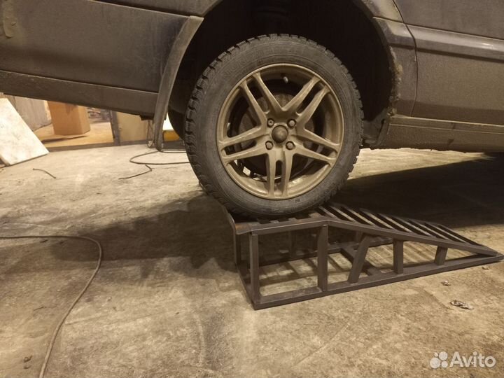 Мини эстакада для авто