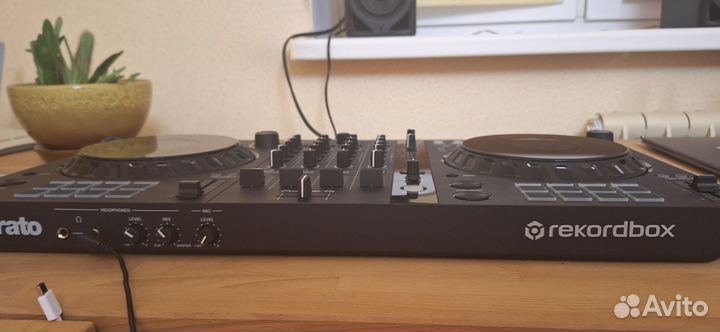 DJ-контроллер DDJ FLX6 Pioneer