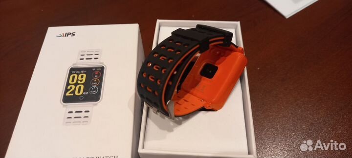 Смарт часы со всеми функциями Beverni Smart Watch