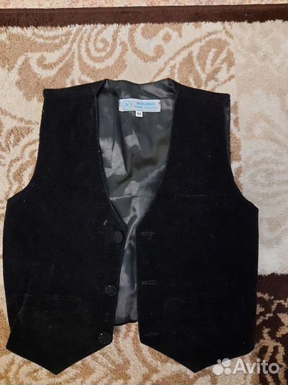 Костюм тройка