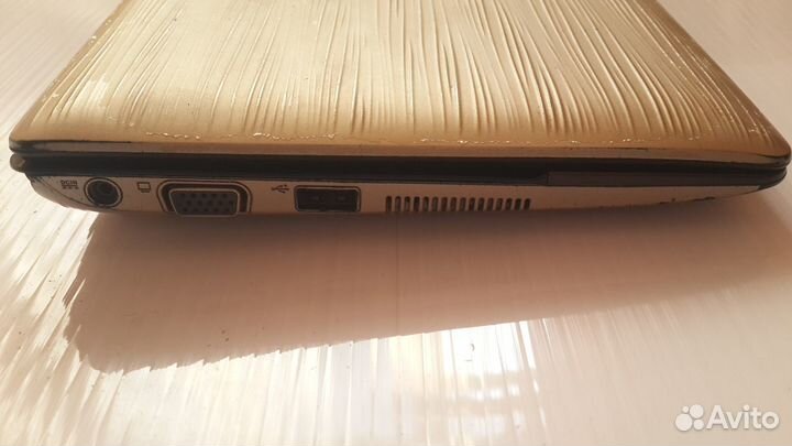 Нетбук asus eee pc 1015 PW