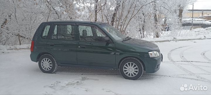 Mazda Demio 1.3 AT, 2002, 230 000 км