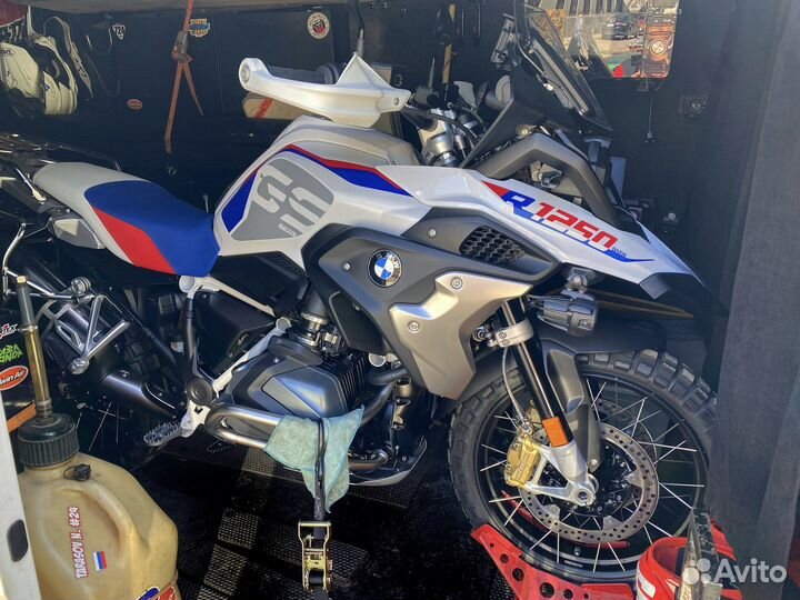 Мотоэвакуатор, перевозка мотоциклов, мотоэвакуация