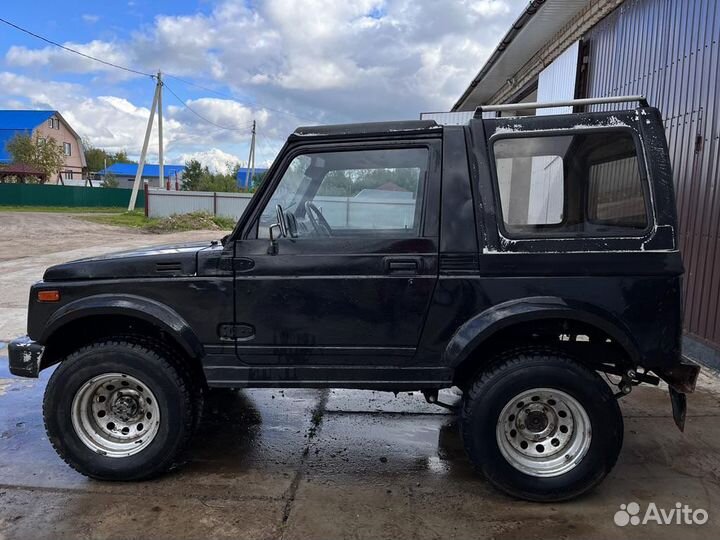 Suzuki Samurai, 1985