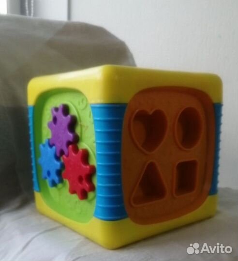 Развивающий музыкальный кубик