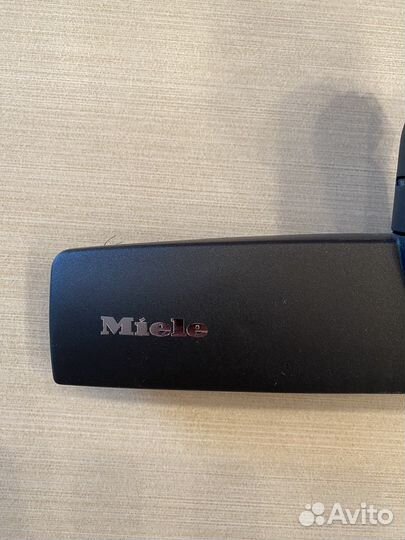 Щетка для твердых напольных покрытий miele