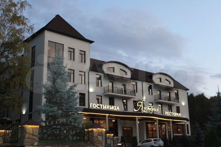 Гостиница, 2304 м²