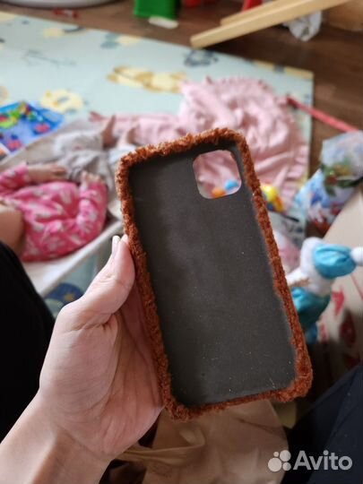 Чехол на iPhone 11