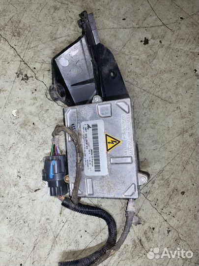 Блок розжига 30678911 Volvo V50 S40 MS MW MS68 306