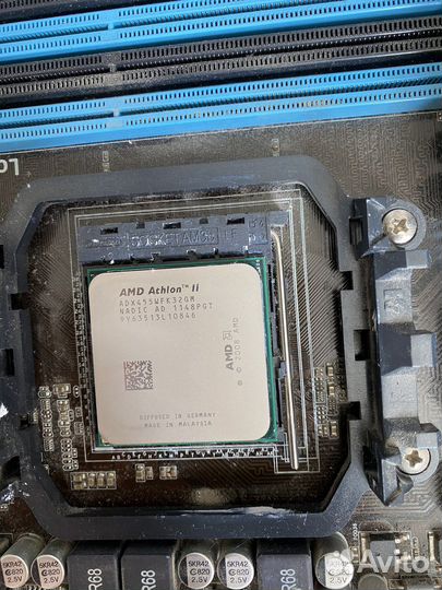 Материнская плата с процессором