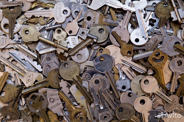 Заготовки и оборудования для изготовления ключей