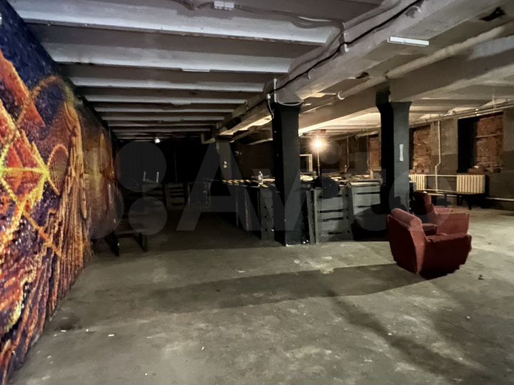 Помещение Свободного назначения, 300 м²