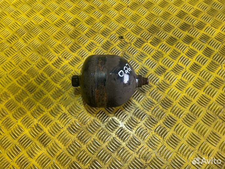 Аккумулятор давления (бачок вакуумный) Man Tga