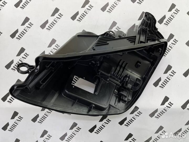 Левый корпус фары Mercedes-Benz E klasse w213