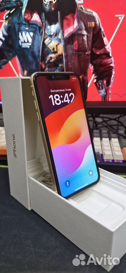 iPhone Xr, 128 ГБ