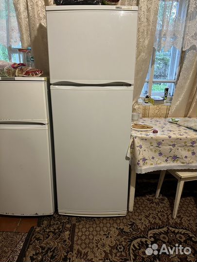 Холодильник атлант бу