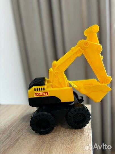 Экскаватор Полесье