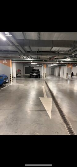 Машиноместо