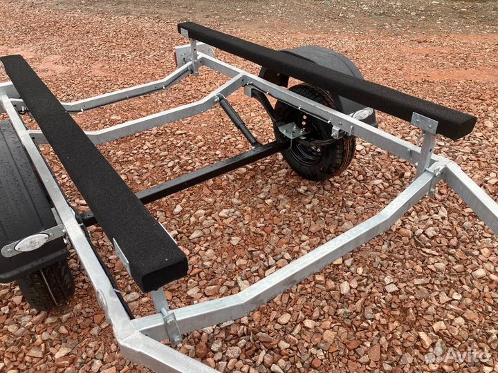 Лодочный прицеп для судна до 5М