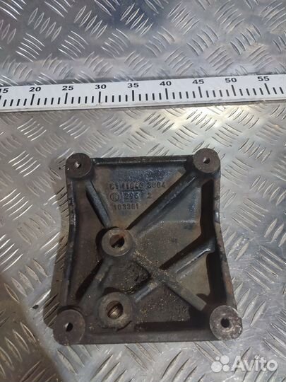 Кронштейн блока управления двс MAN 51116403004
