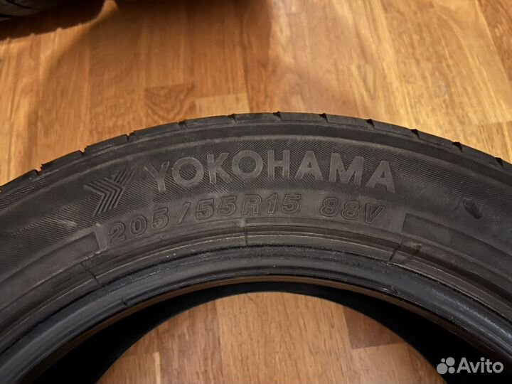 Yokohama AVS Decibel V500 205/55 R15 88V
