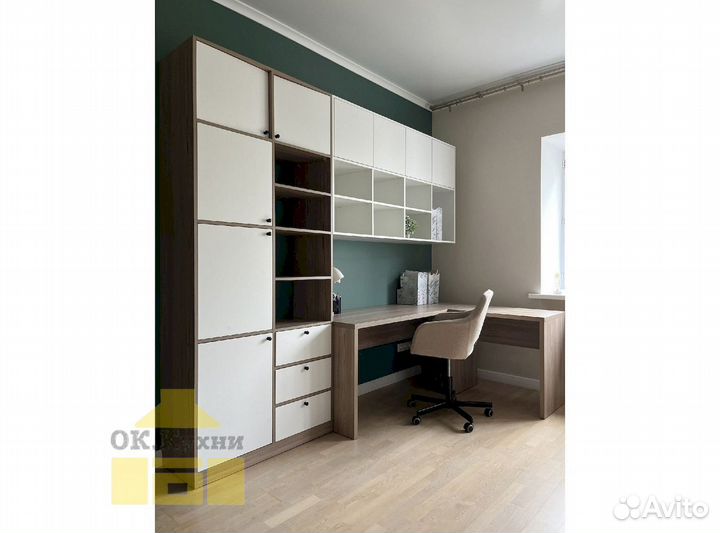 Шкаф с зеркалом