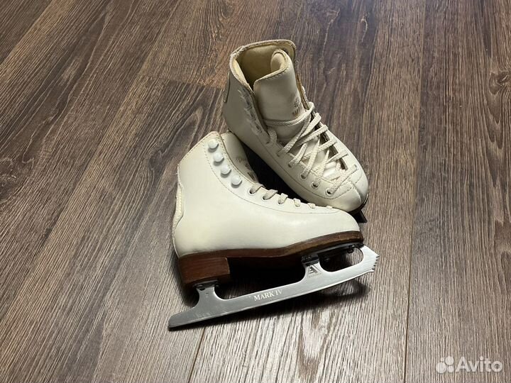 Коньки детские (фигурное катание) Prima wifa 26 LL