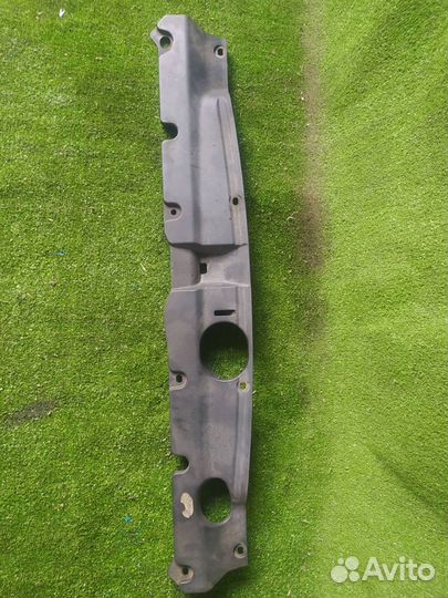 Накладка замка капота Honda Cr-V RD7 K24A 2006