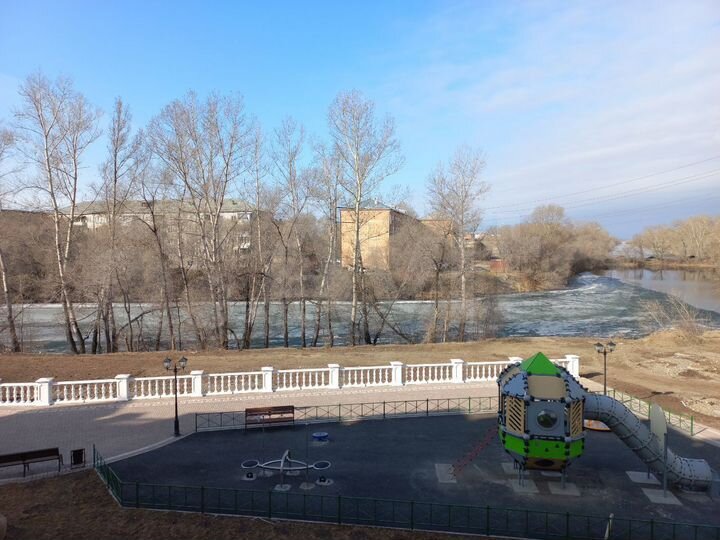 2-к. квартира, 50 м², 3/5 эт.