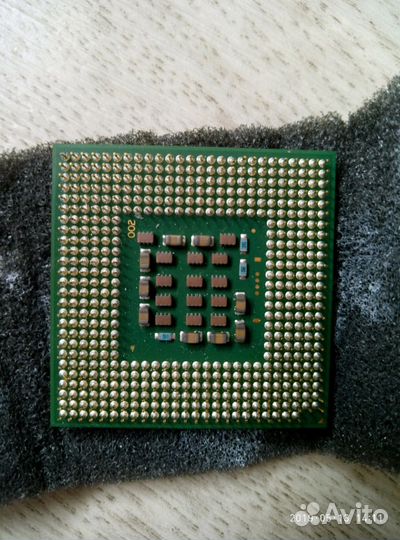 Процессор Intel Celeron sl7kx 2.40GHz/256/5