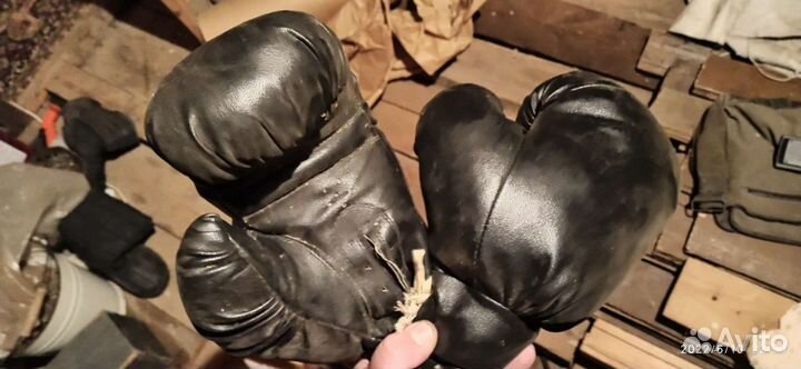 Боксерские перчатки детские СССР кожаные