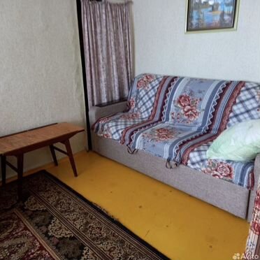 2-к. квартира, 42 м², 2/2 эт.
