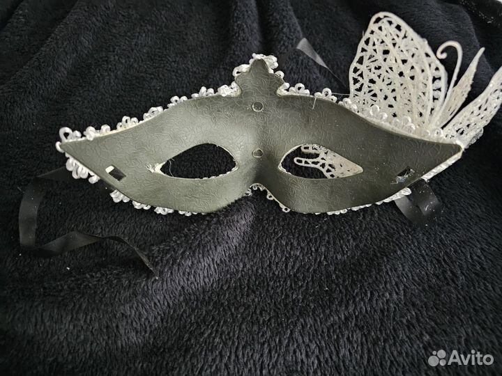 Маска маскарадная для праздников