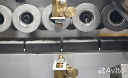 Кромкооблицовочный станок с прифуговкой TES-260