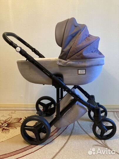 Идеальная коляска для новорожденного Adamex