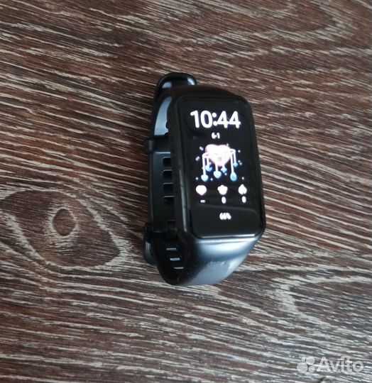 Смарт часы Honor band 6