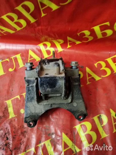 Опора двигателя на volkswagen polo