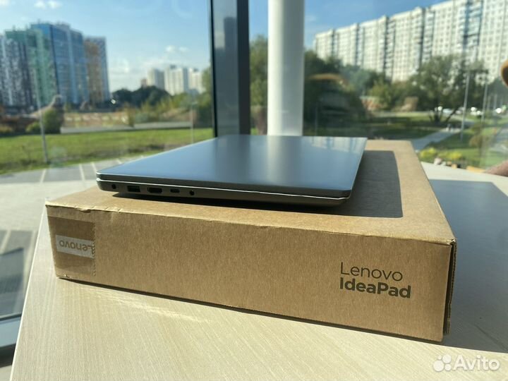 Lenovo 15,6 i3/12 8gb 512gb RU Новый