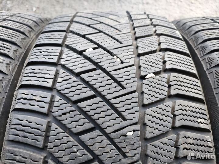 Continental ContiVikingContact 6 225/45 R17