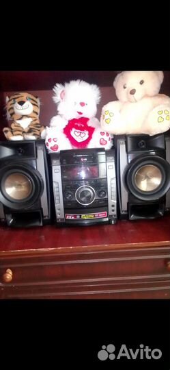 Продам музыкальный центр