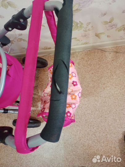 Детская игрушечная коляска